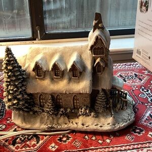 Thomas Kinkade Snowy Village with  snow White Accents